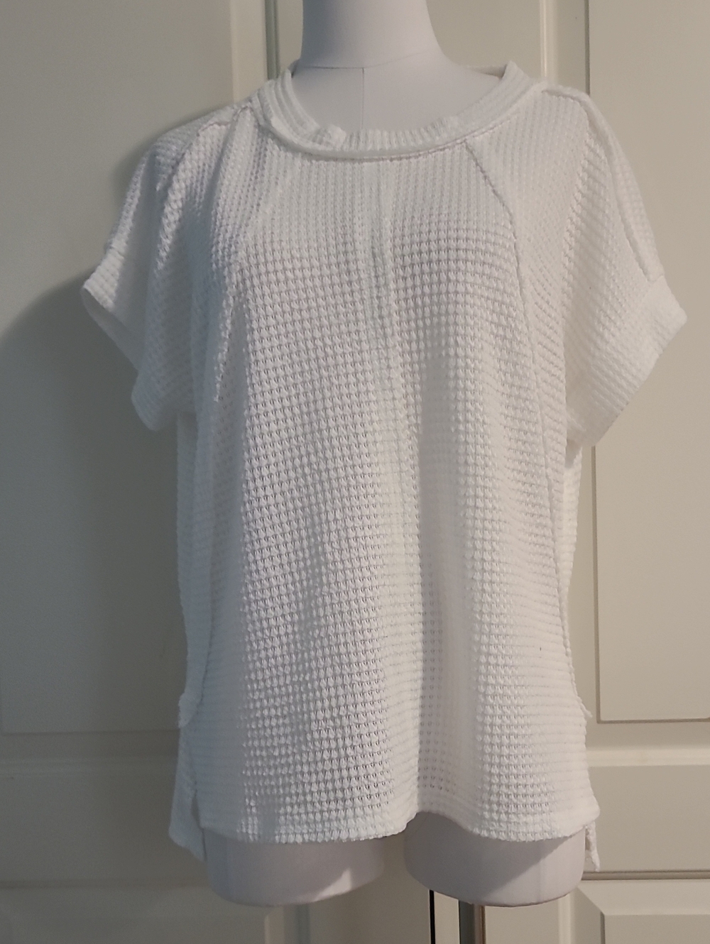 NWOT Zenana White Popcorn Tee Shirt Size S/M